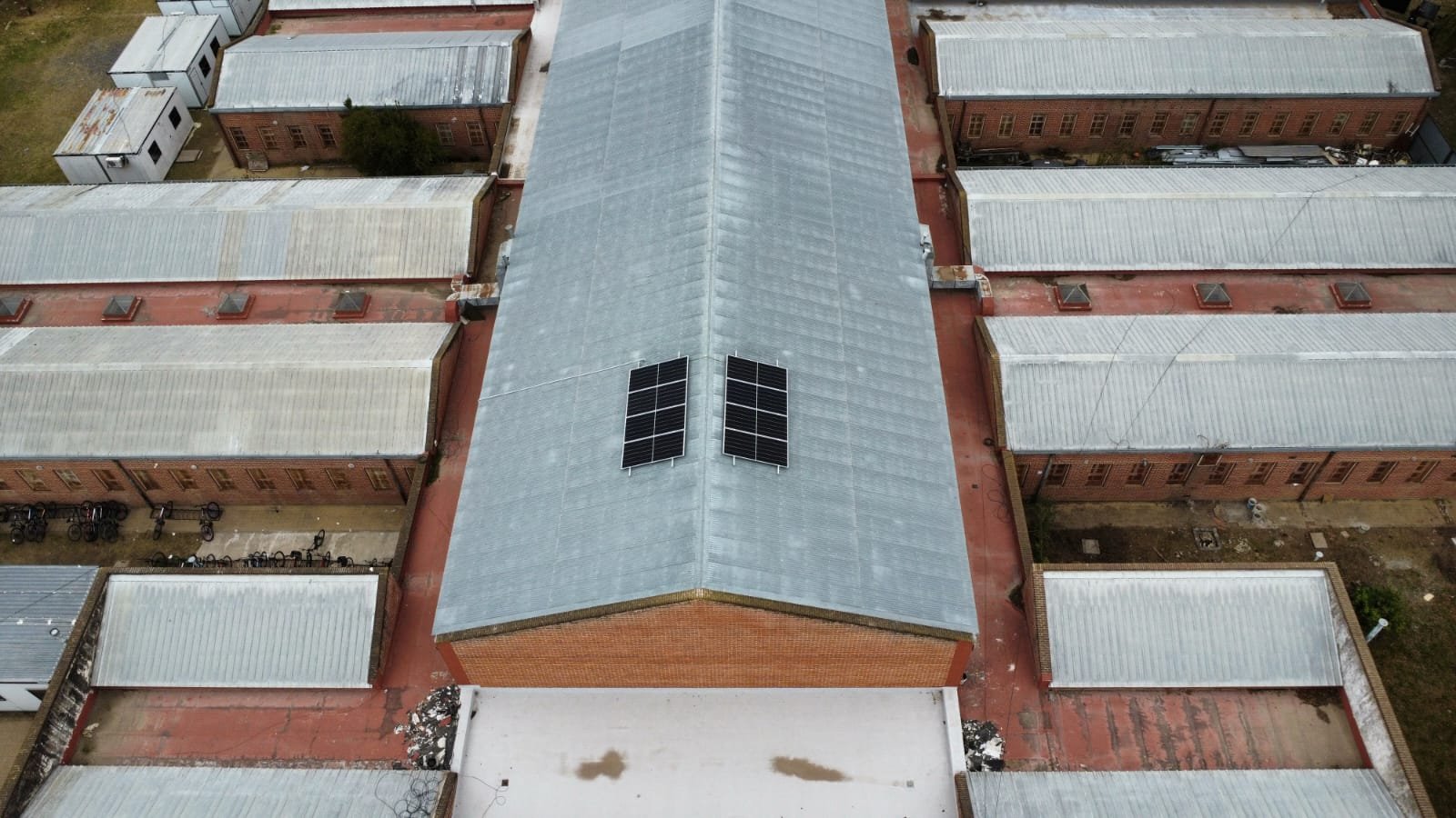 Sistema Off-Grid de Respaldo en Escuela Técnica